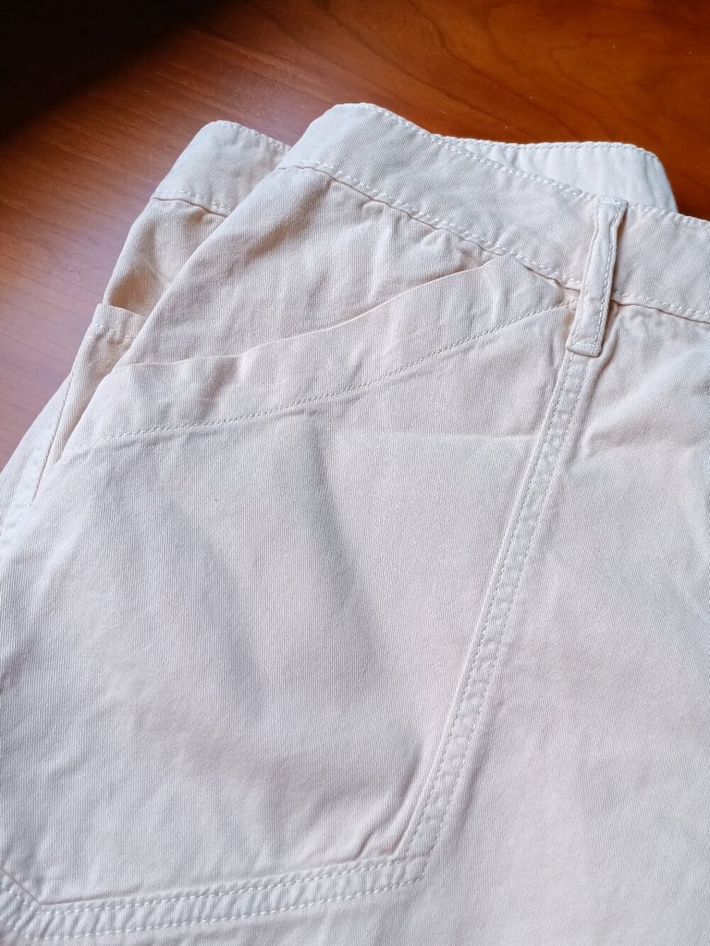 NWT FRAME Lightweight Cotton Utility Pocket Short Pale Peach-Pink Sizes 27 & 26